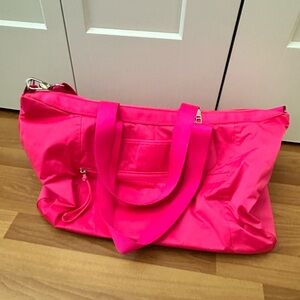 Lululemon Sand to Savasana Duffel Bag: Hot Pink